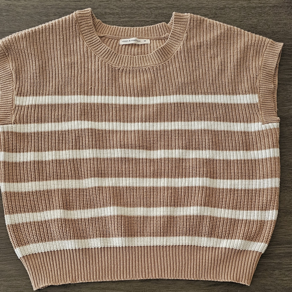 moon & madison Brown and White Striped Top